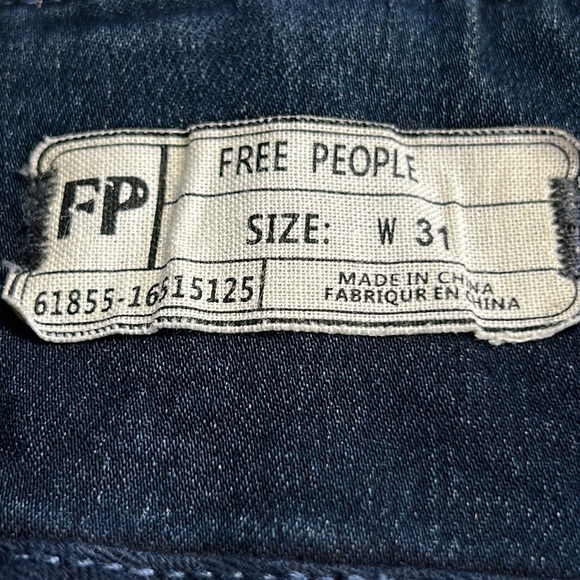 FREE PEOPLE WOMENS FLARE BELL BOTTOM JEANS BOHO SZ 31 - Picture 7 of 11